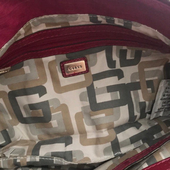 🔥Guess vintage Wristlet Clutch🔥🔥🔥🔥 - Picture 4 of 6